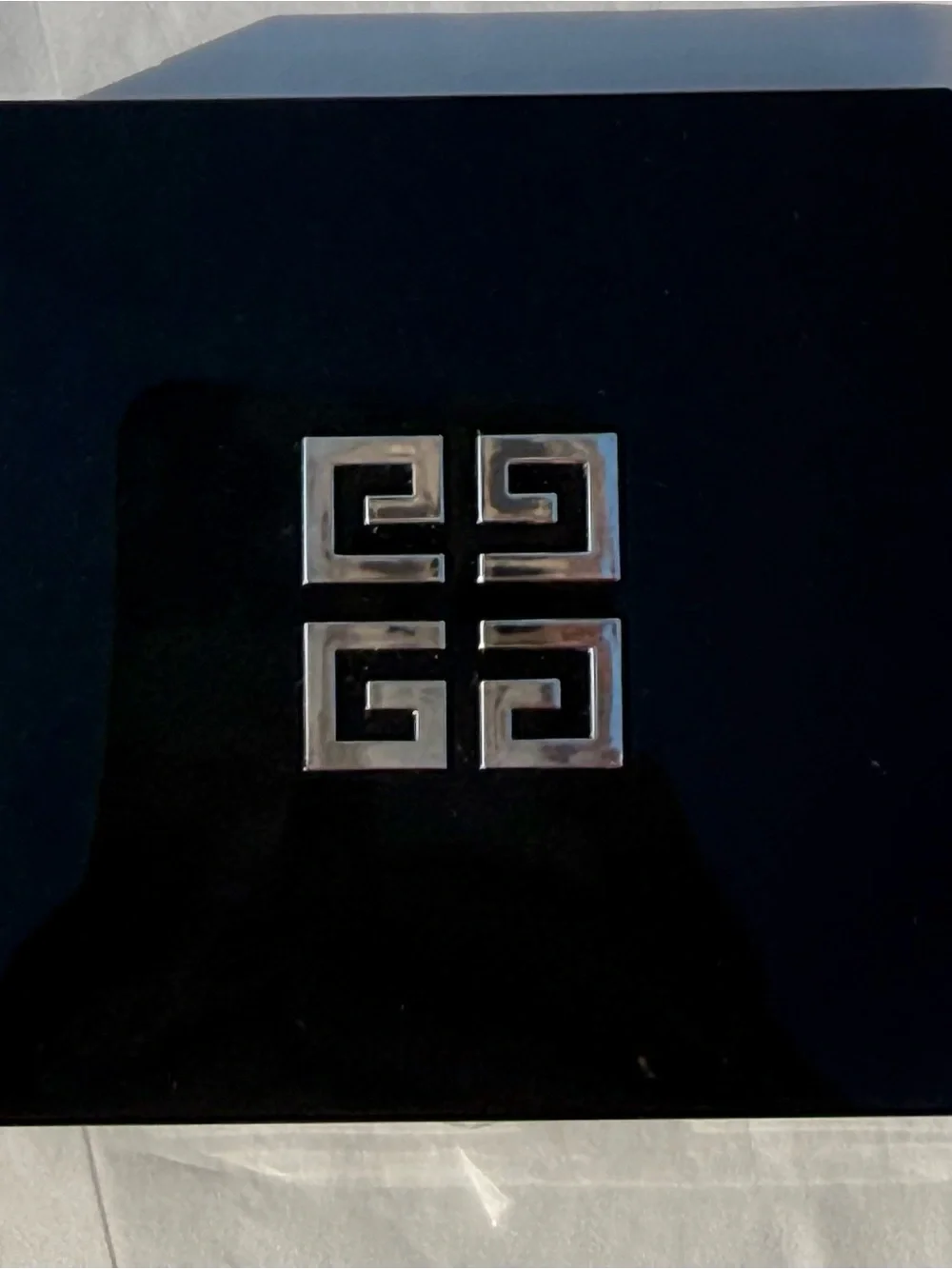 Lightly Used. Givenchy Prisme Quatuor Eyeshadow #7 Tentation 4-Color Palette